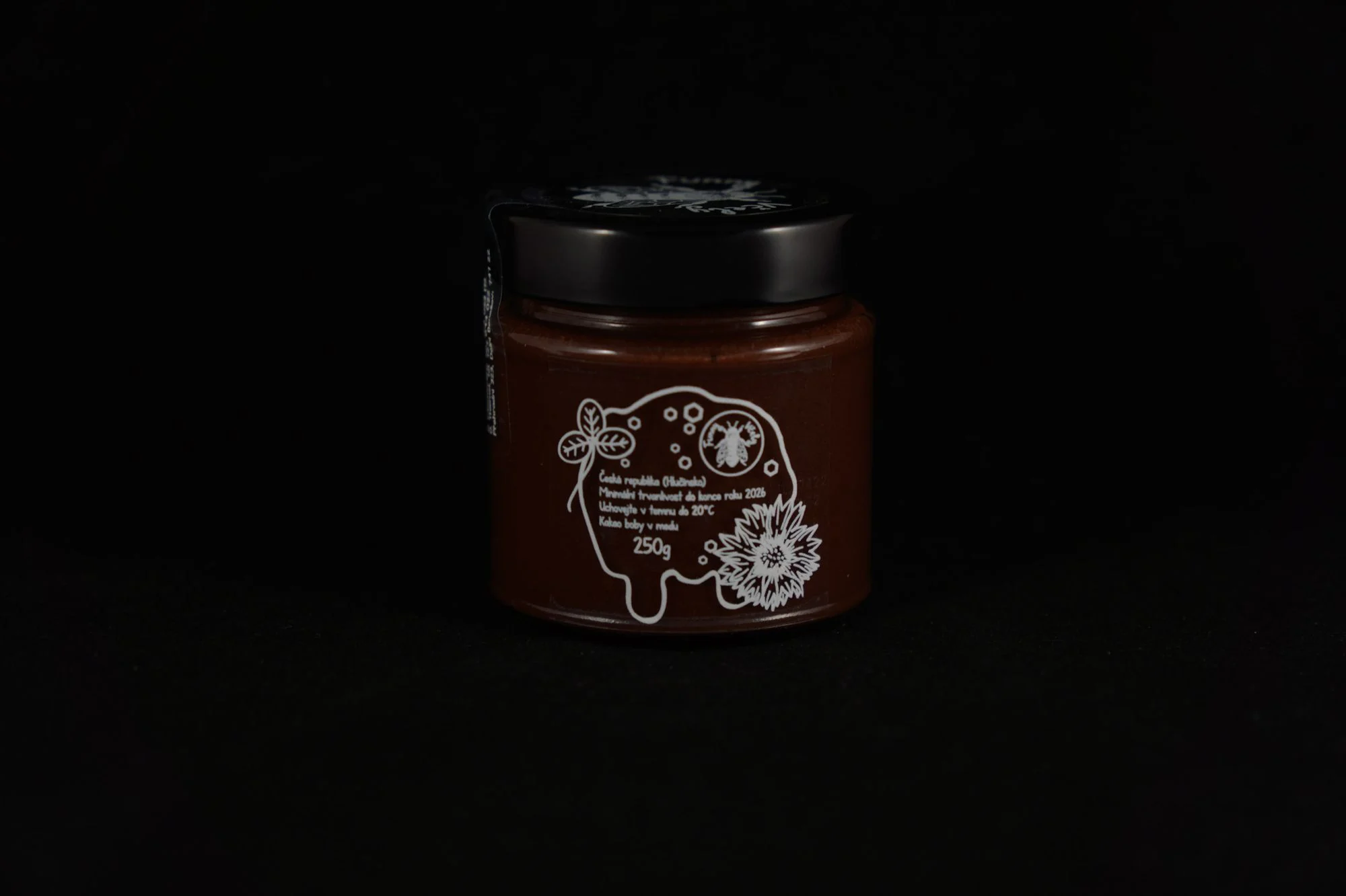 Etiketa medu s kakaovými boby Funny Včely 250 g